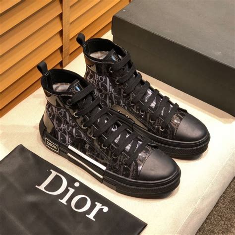 dior schoenen heren outlet|Dior sandals for men.